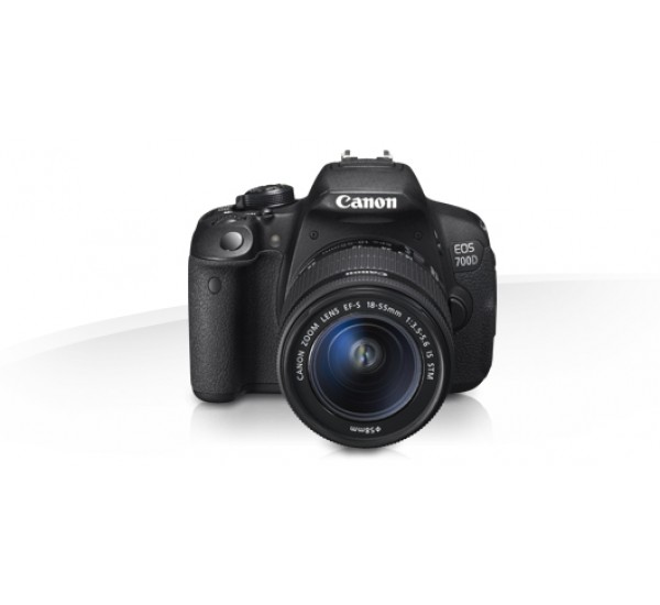 Canon EOS 700D Digital Camera Plus Free bag Canon EOS 700D Digital Camera Plus Free bag